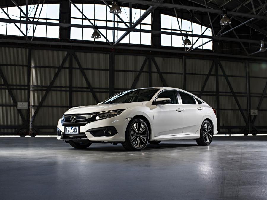  Honda Civic Sedan 2016 года  (AU) (фото 2 из 30)